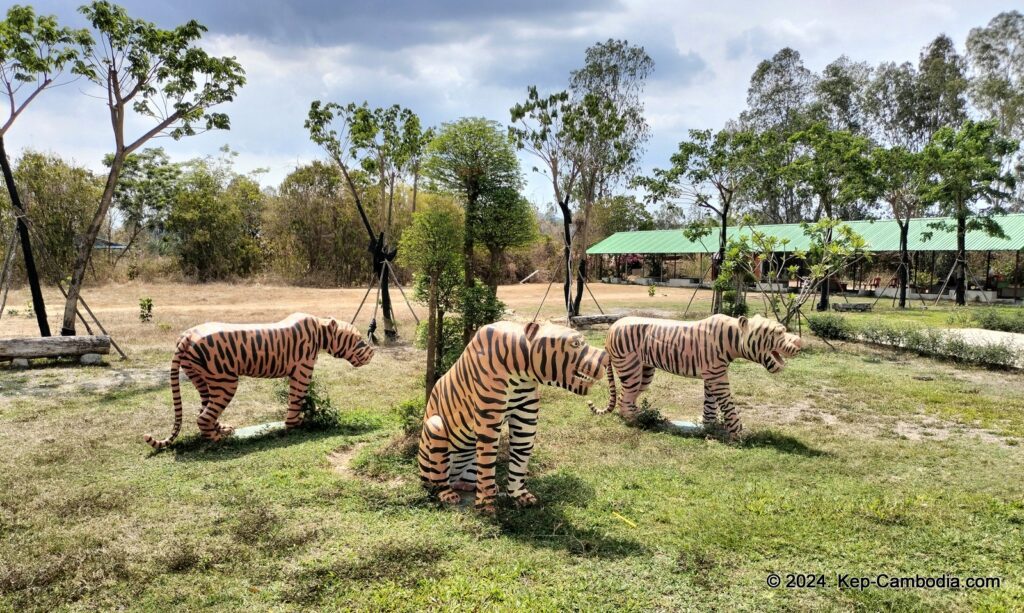 Phnom Vor Natural Paradise Resort in Kep, Cambodia and Kampot. Restaurant and Bamboo Train.