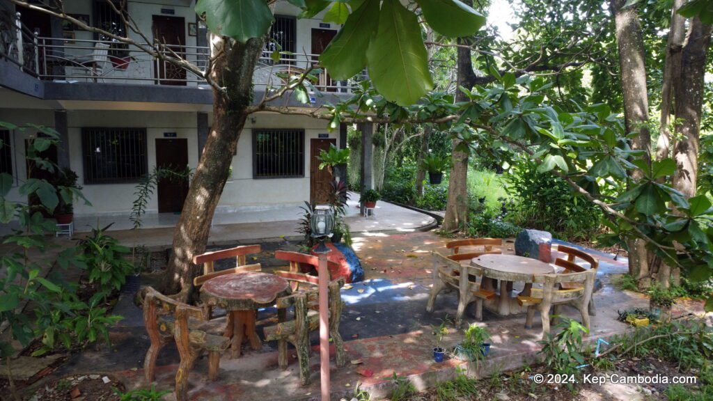 Don Bosco Hotel school in Kep, Cambodia. Retreat.