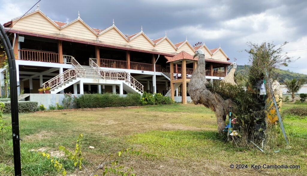 Phnom Vor Natural Paradise Resort in Kep, Cambodia and Kampot. Restaurant and Bamboo Train.