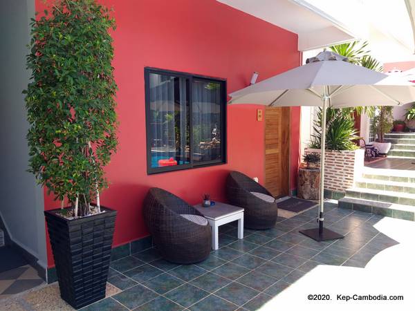 calao kep residence hotel in kep, cambodia.