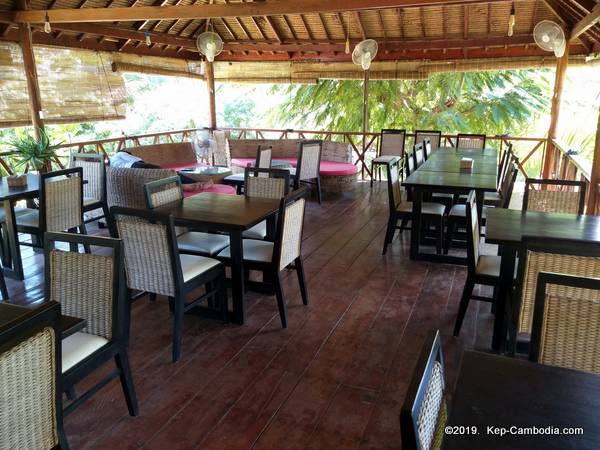 malibu bungalows in kep, cambodia