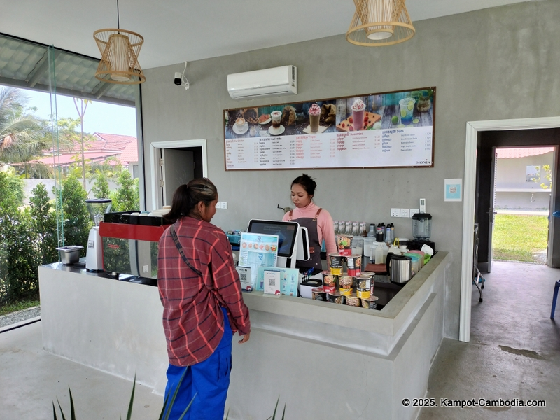Relax cafe & restaurant in kep, cambodia