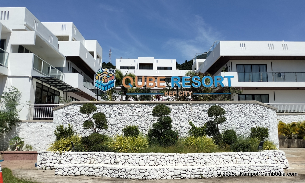 qube resort in kep, cambodia