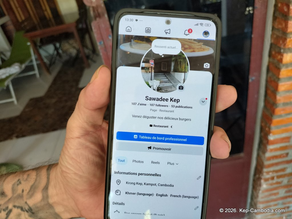 Sawadee Food Restaurant Burgers in Kep, Cambodia.