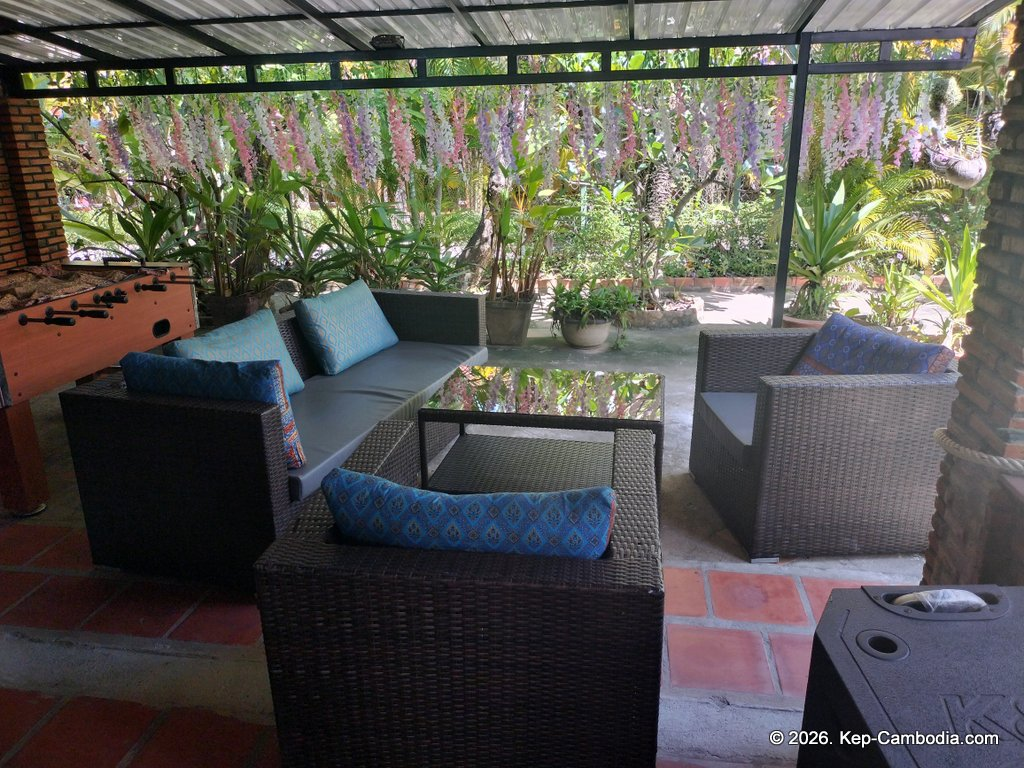 Les Papilles Enchantees in kep, cambodia