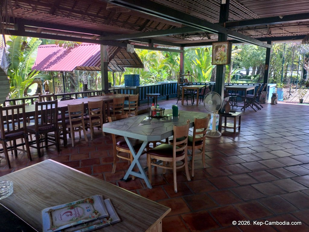 Les Papilles Enchantees in kep, cambodia