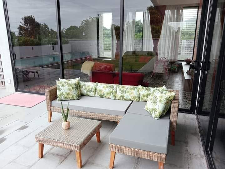 Villa Samathi in Kep, Cambodia. Villa homestay offering 2 rooms. On-site Cafe with a luxurious outdoor swimming pool.
